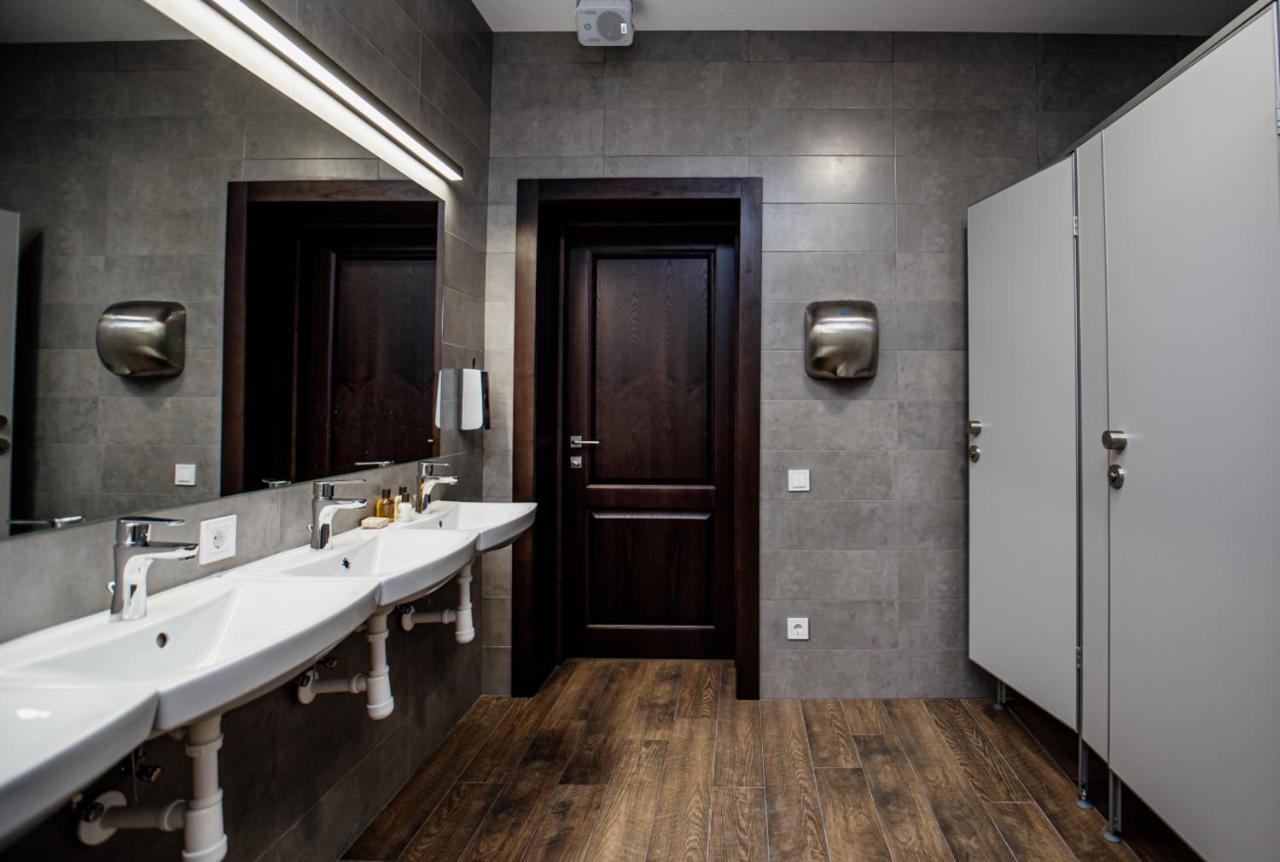 Новый Хостел Nesvit Киев Академгородок Exterior photo